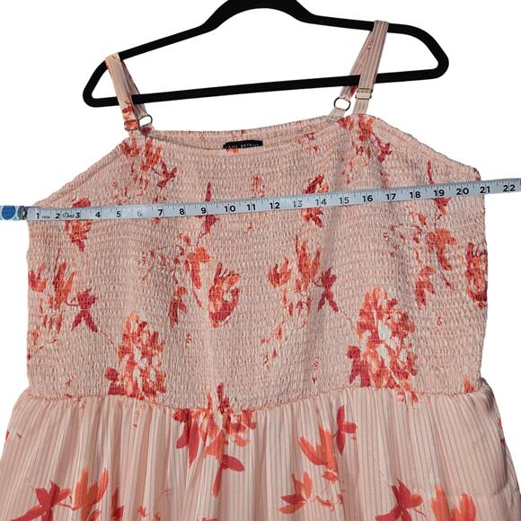 Lane Bryant Women 24 Floral Maxi Dress Smocked Tiered Flowy Cottagecore Vacation - Picture 9 of 12